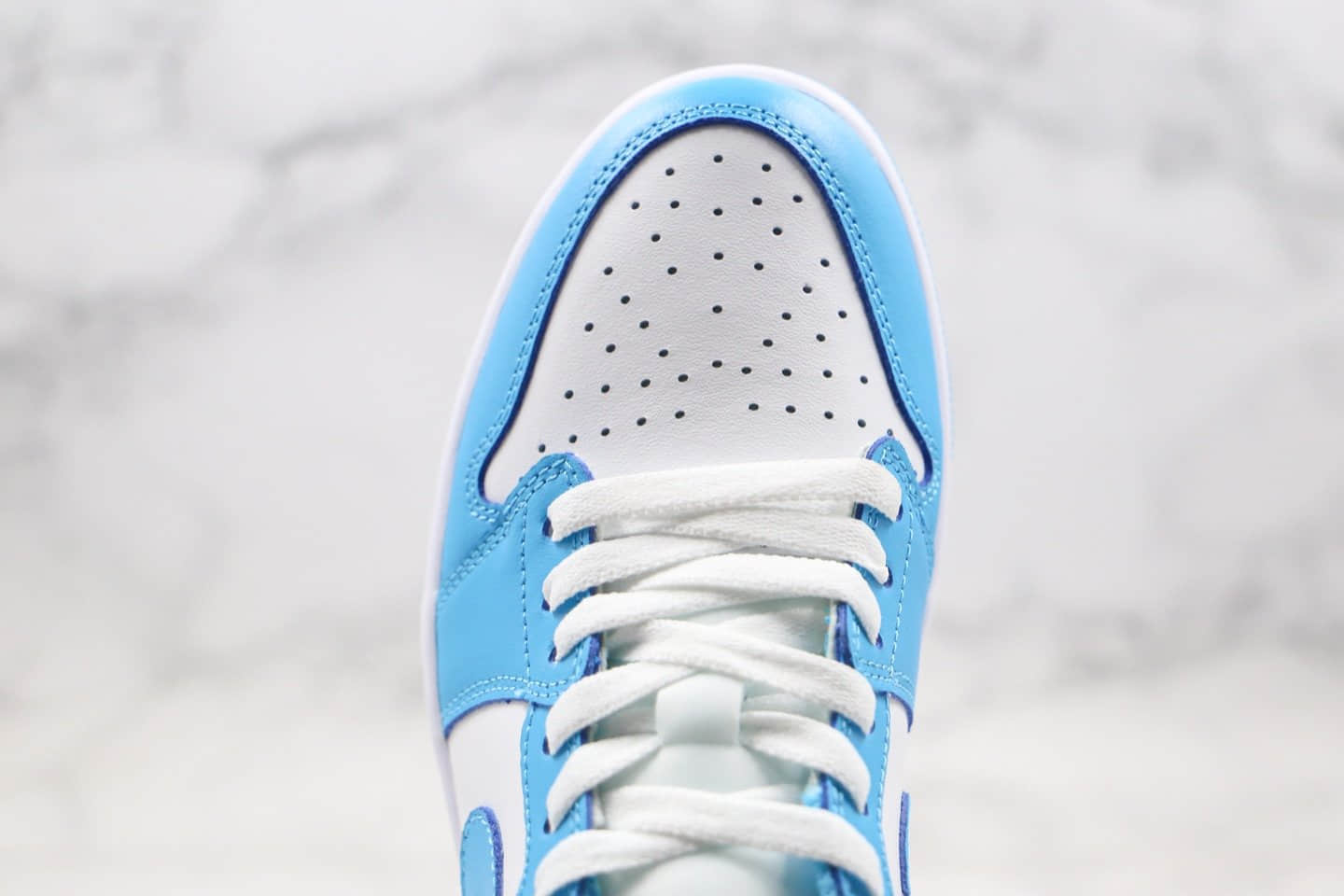 乔丹Air Jordan 1 Low UNC x Nike SB低帮SB联名款AJ1北卡蓝配色纯原版本正确鞋面材质卡色原盒原标 货号:CJ7891-401
