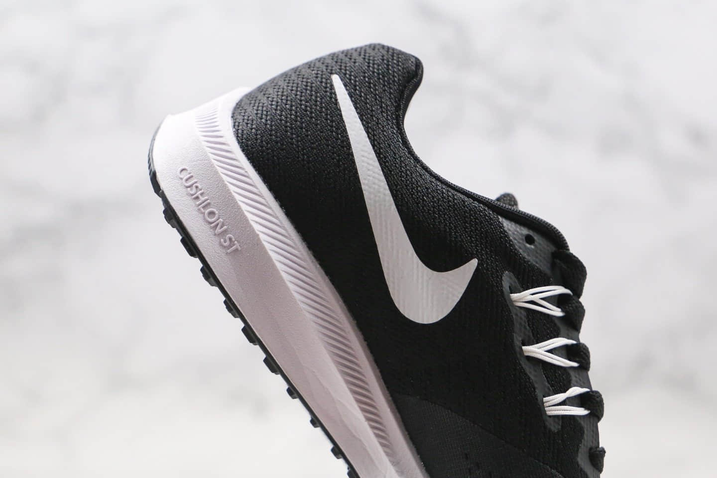 耐克Nike Zoom WINFLO 4纯原版本登月4代网面透气跑步鞋黑白色原厂鞋底原盒原标 货号:898466-001
