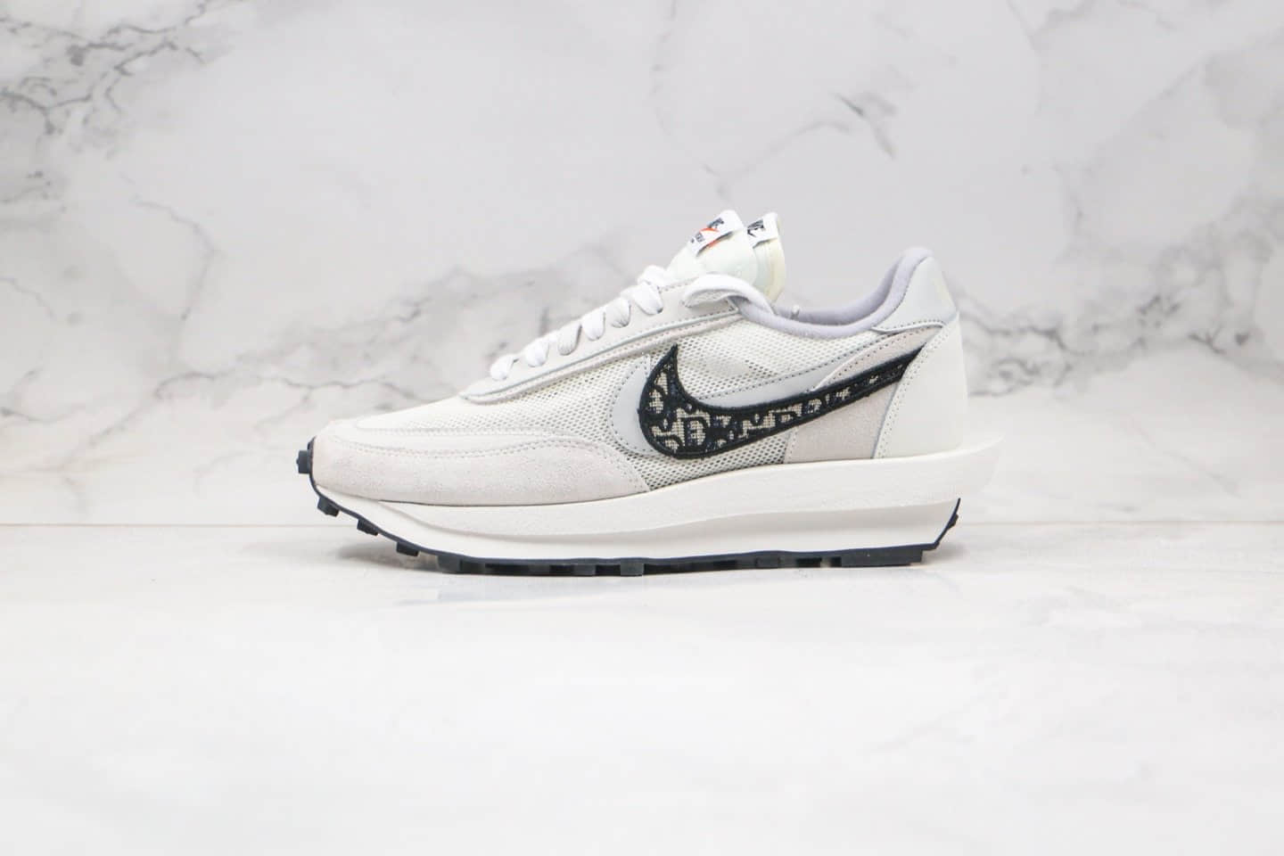 耐克Sacai x Dior x Nike LVD Waffle Daybreak公司级版本迪奥联名华夫跑鞋灰黑色原材打造区别市面通货 货号:CN8898-002