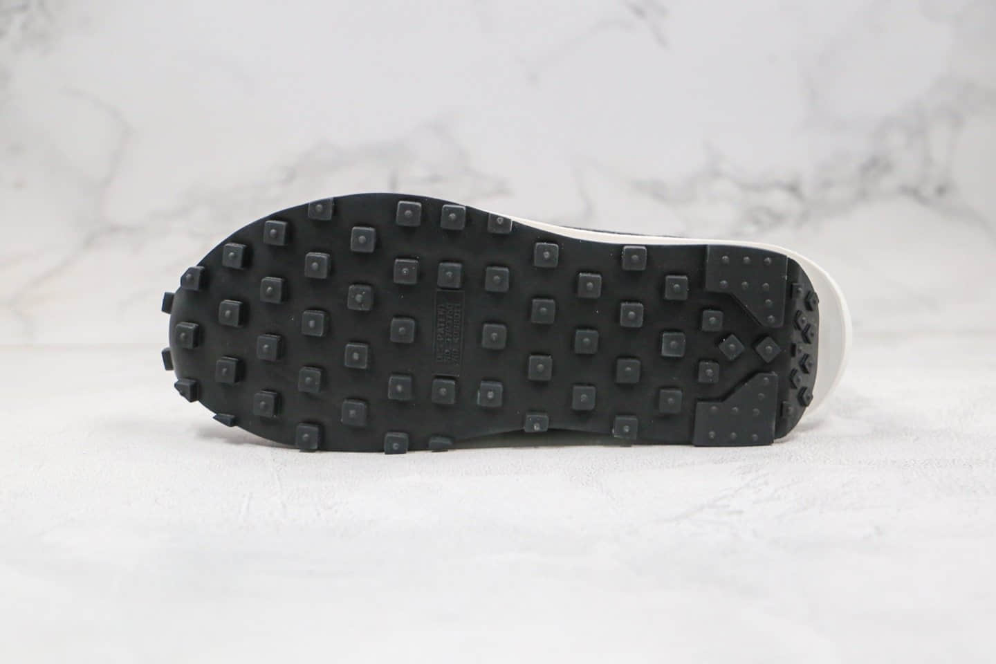 耐克Sacai x Dior x Nike LVD Waffle Daybreak公司级版本迪奥联名华夫跑鞋灰黑色原材打造区别市面通货 货号:CN8898-002