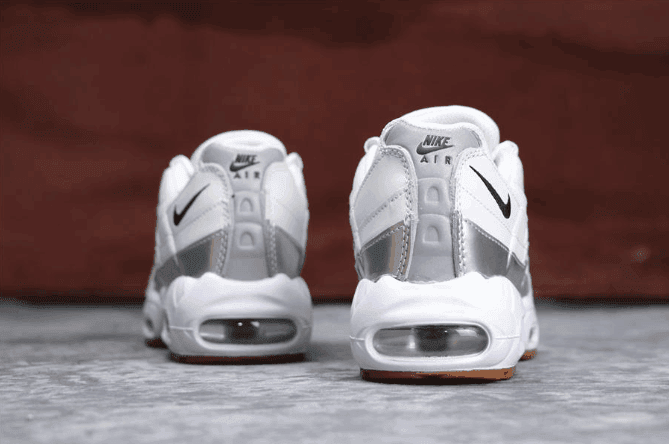 Nike Air Max 95 OG白银 耐克THE10公司级子弹95复古运动鞋 货号:609048-109