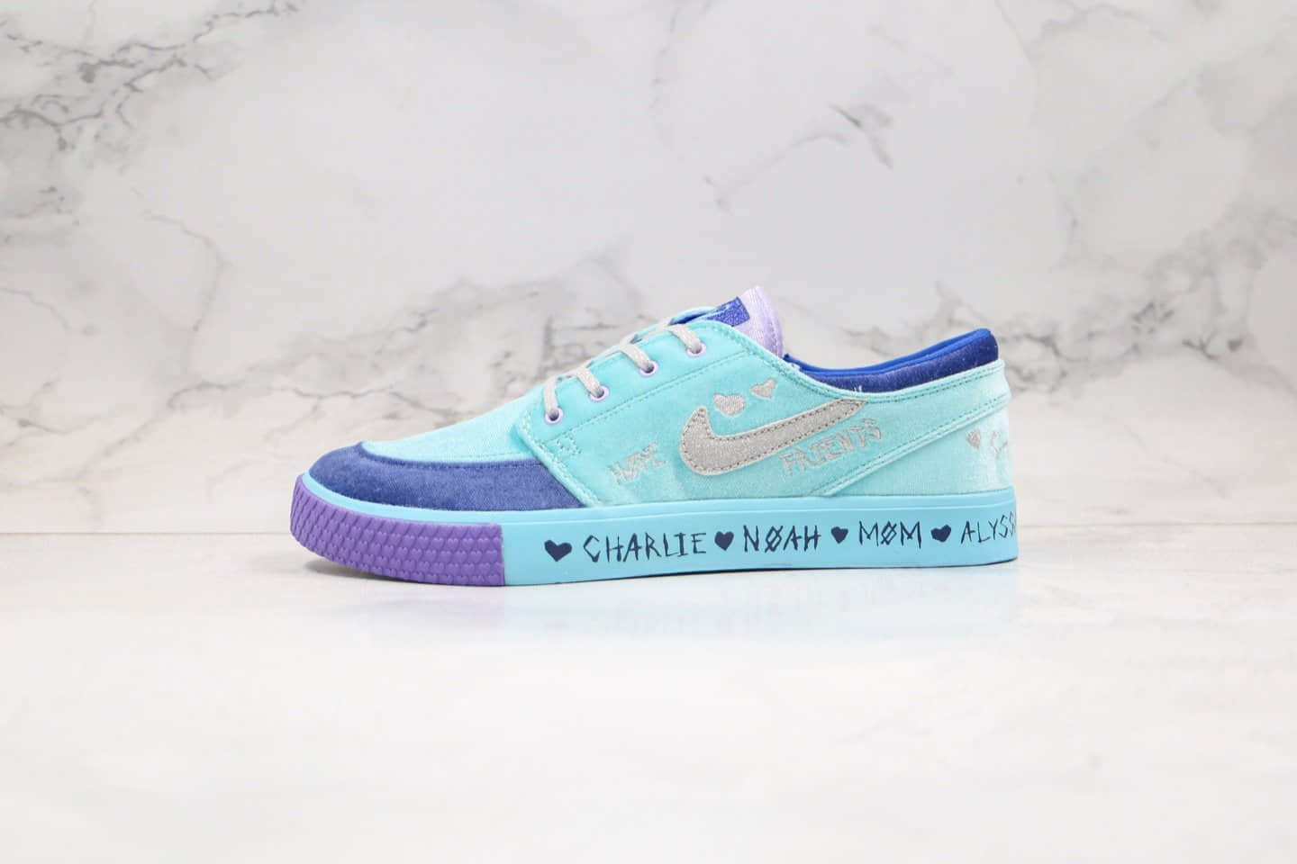 耐克Nike SB Zoom Janoski DB x Desiree Castillo纯原版本低帮SB板鞋天鹅绒蓝紫色DB慈善联名款原鞋开模一比一打造 (ID:37591) - 图片1