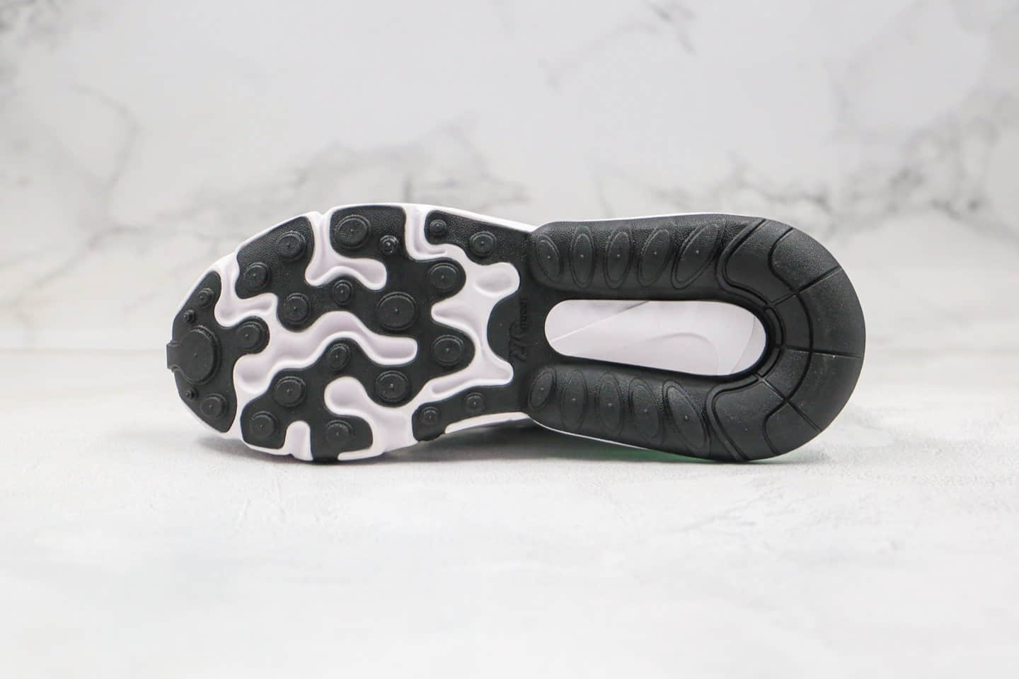 耐克Nike Air Max 270V2 React纯原版本半掌气垫跑步鞋米白绿黑色内置真小潘气垫原盒原标 货号:CI3899-001