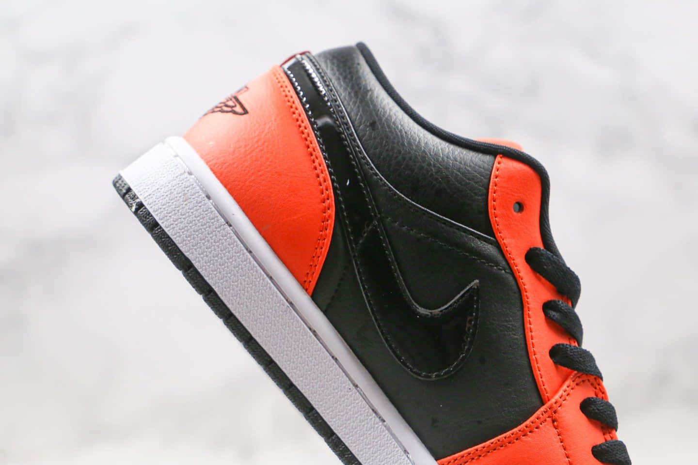 乔丹Air Jordan 1 Low纯原版本低帮AJ1黑扣碎黑橙色内置气垫正确后跟定型原厂头层皮革鞋面 货号:CK3022-008
