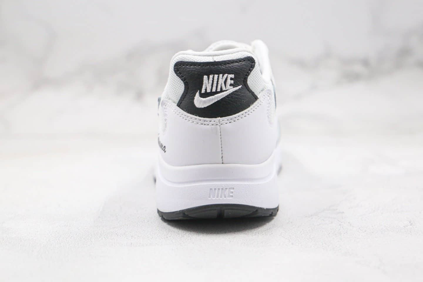 耐克Nike Atsuma纯原版本复古慢跑鞋白色原鞋开模一比一打造 货号:CD5461-100