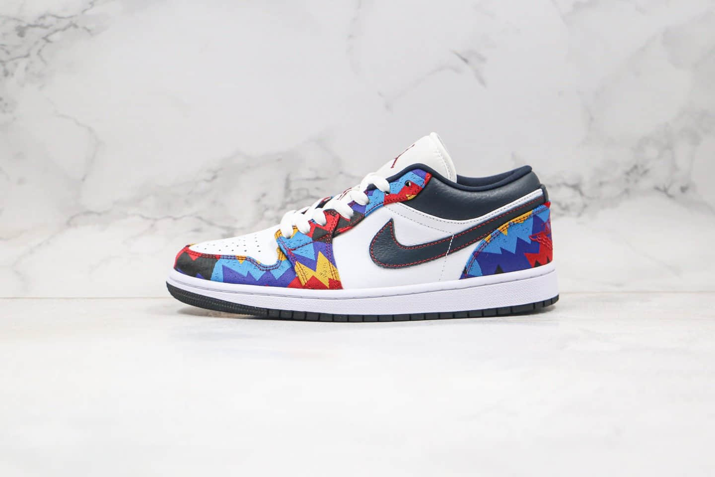 乔丹Air Jordan 1 Low纯原版本低帮AJ1彩虹锯齿蓝色内置气垫原厂白盒 货号:CZ8659-100