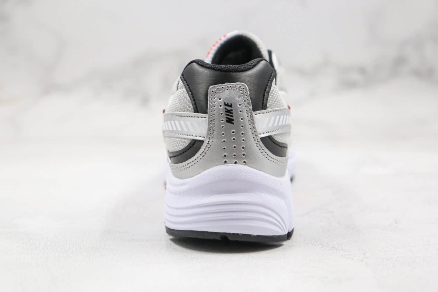 耐克Nike Initiator Running纯原版本复古老爹鞋P-6000银红色正确鞋型鞋面卡色 货号:394055-001