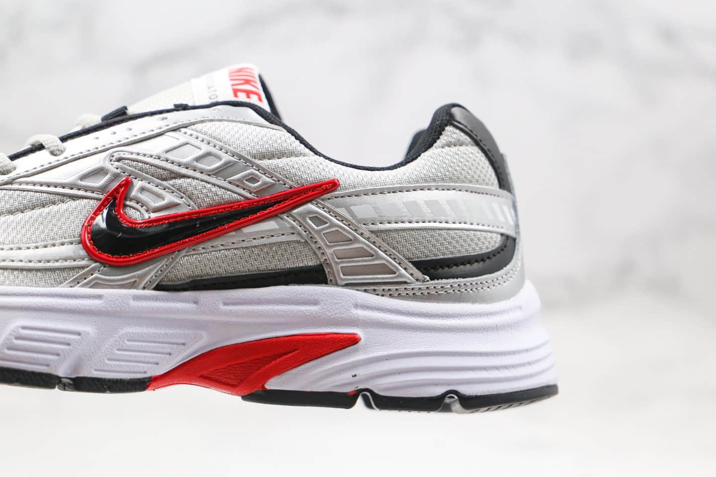 耐克Nike Initiator Running纯原版本复古老爹鞋P-6000银红色正确鞋型鞋面卡色 货号:394055-001
