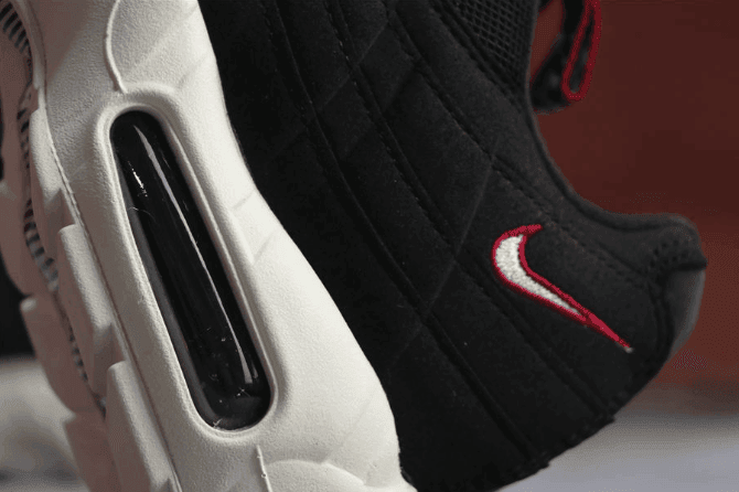 Nike Air Max 95 Pull Tab Pack TT黑白色 耐克公司级子弹系列95串标内置黑白气垫 货号:AJ1844-002