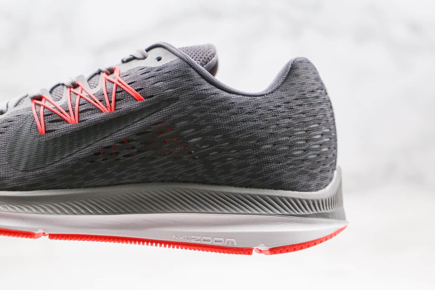 耐克Nike Zoom Winflo 5纯原版本登月5代缓震透气慢跑鞋灰粉色原盒原标区别市面通货版本 货号:AA7406-006