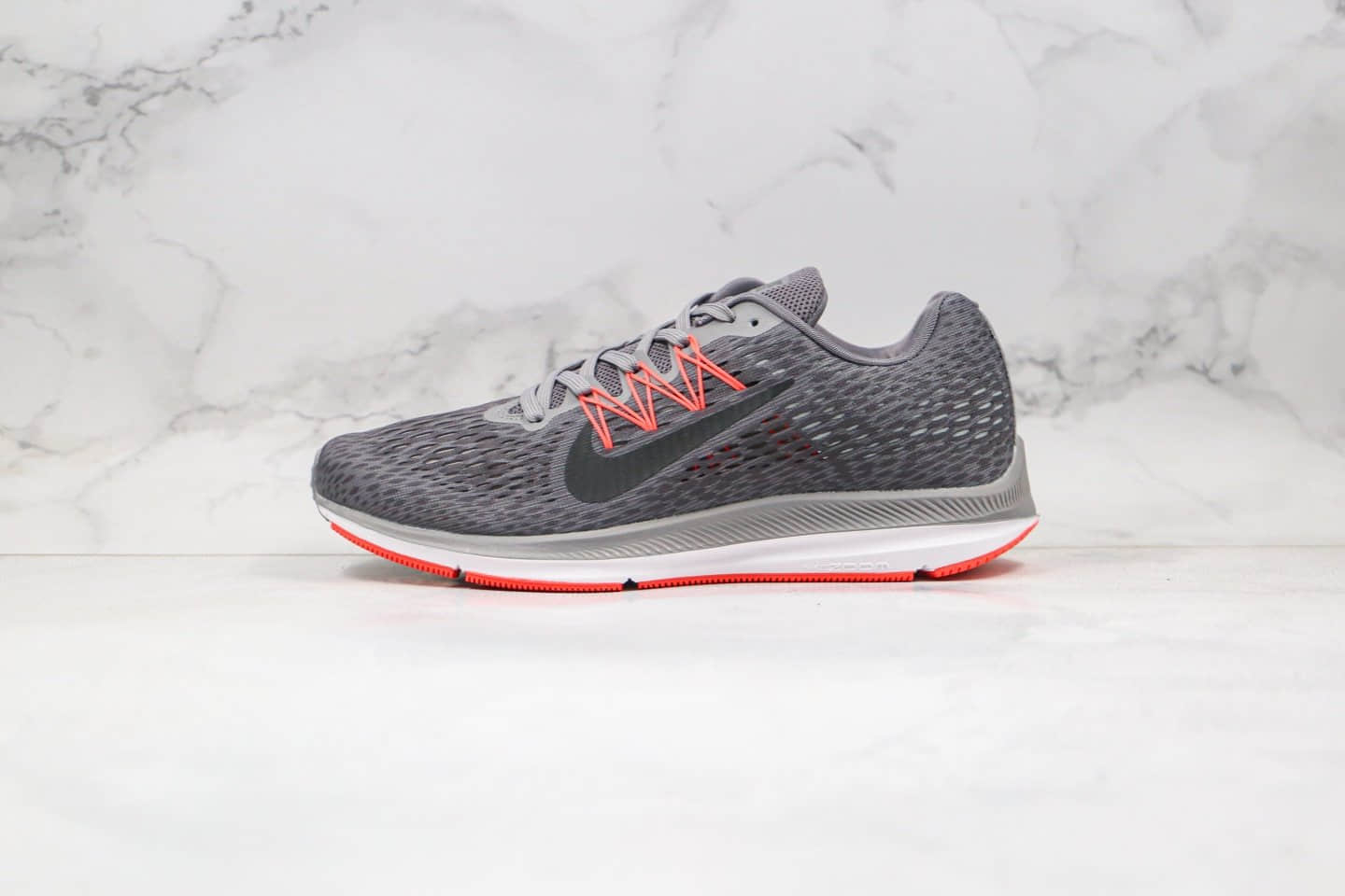 耐克Nike Zoom Winflo 5纯原版本登月5代缓震透气慢跑鞋灰粉色原盒原标区别市面通货版本 货号:AA7406-006