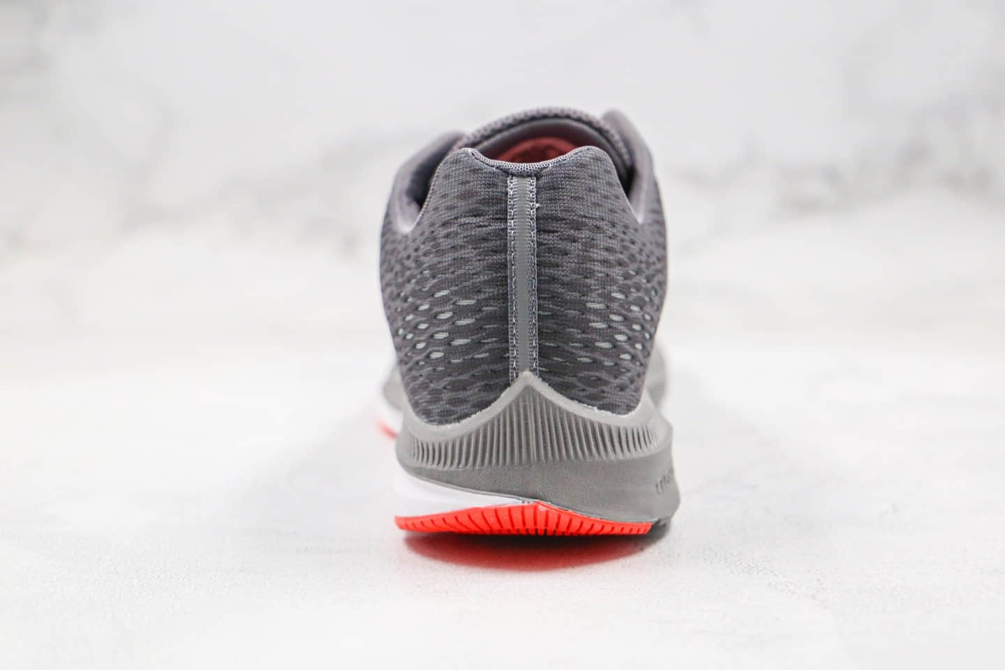 耐克Nike Zoom Winflo 5纯原版本登月5代缓震透气慢跑鞋灰粉色原盒原标区别市面通货版本 货号:AA7406-006