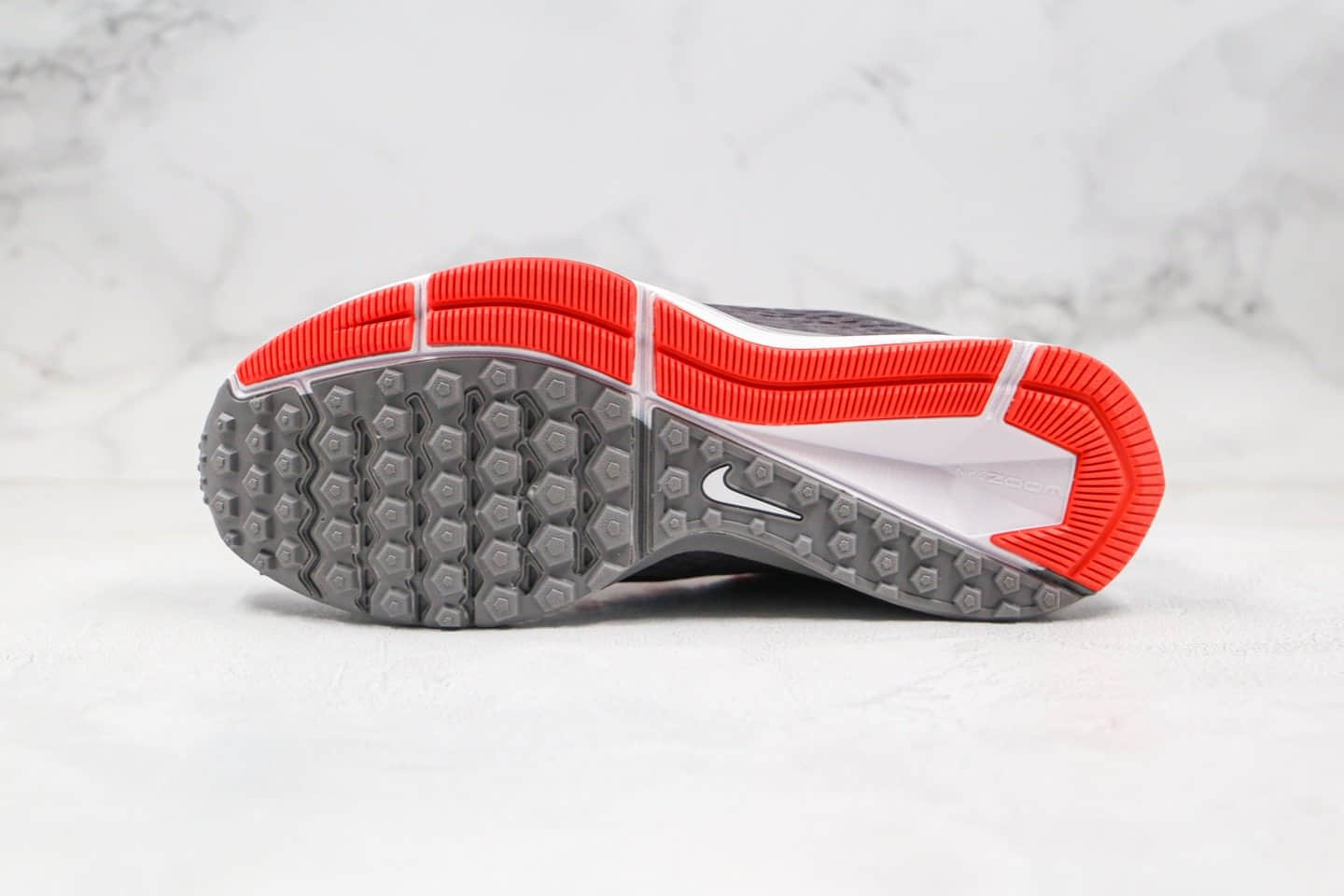 耐克Nike Zoom Winflo 5纯原版本登月5代缓震透气慢跑鞋灰粉色原盒原标区别市面通货版本 货号:AA7406-006