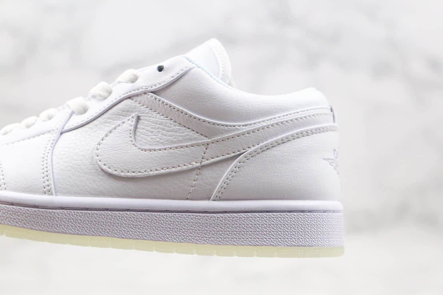 耐克Nike Air Jordan 1 Retro Low White(2004)纯原版本低帮AJ1白银夜光配色内置气垫原鞋开模打造 货号:309192-111