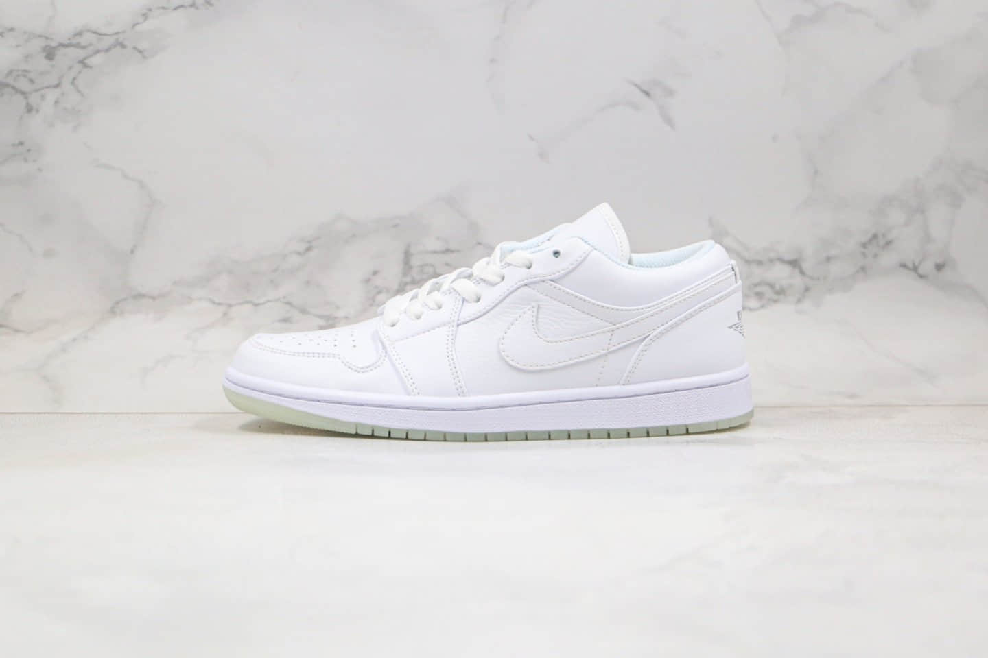 耐克Nike Air Jordan 1 Retro Low White(2004)纯原版本低帮AJ1白银夜光配色内置气垫原鞋开模打造 货号:309192-111