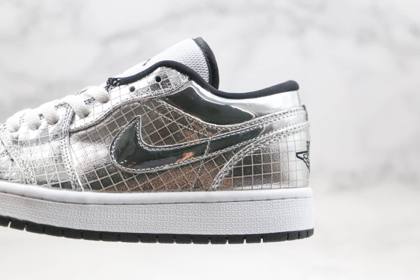 乔丹Air Jordan 1 Low公司级版本低帮AJ1蜘蛛网银色金属银原鞋开模 货号:553558-001