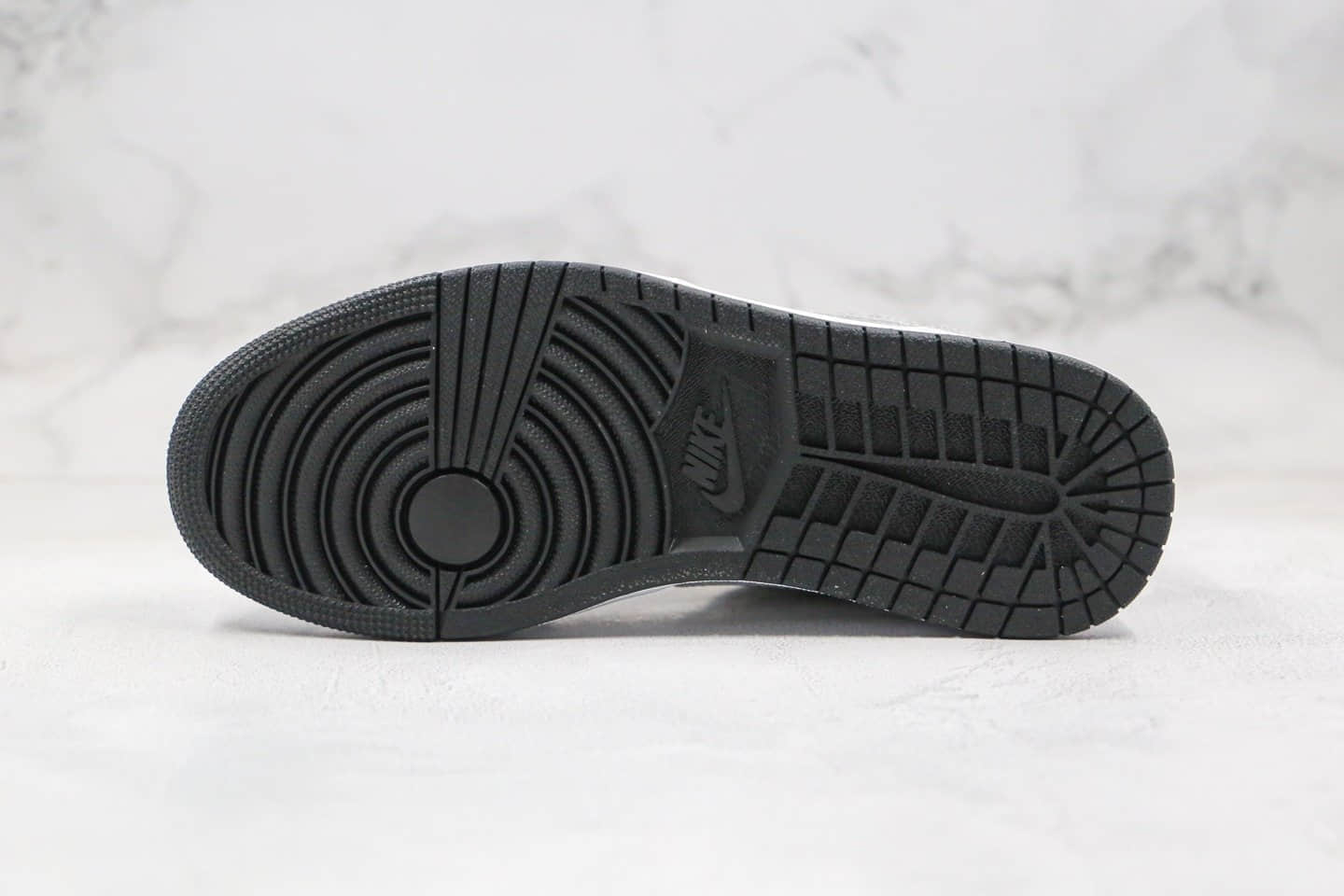 乔丹Air Jordan 1 Low公司级版本低帮AJ1蜘蛛网银色金属银原鞋开模 货号:553558-001