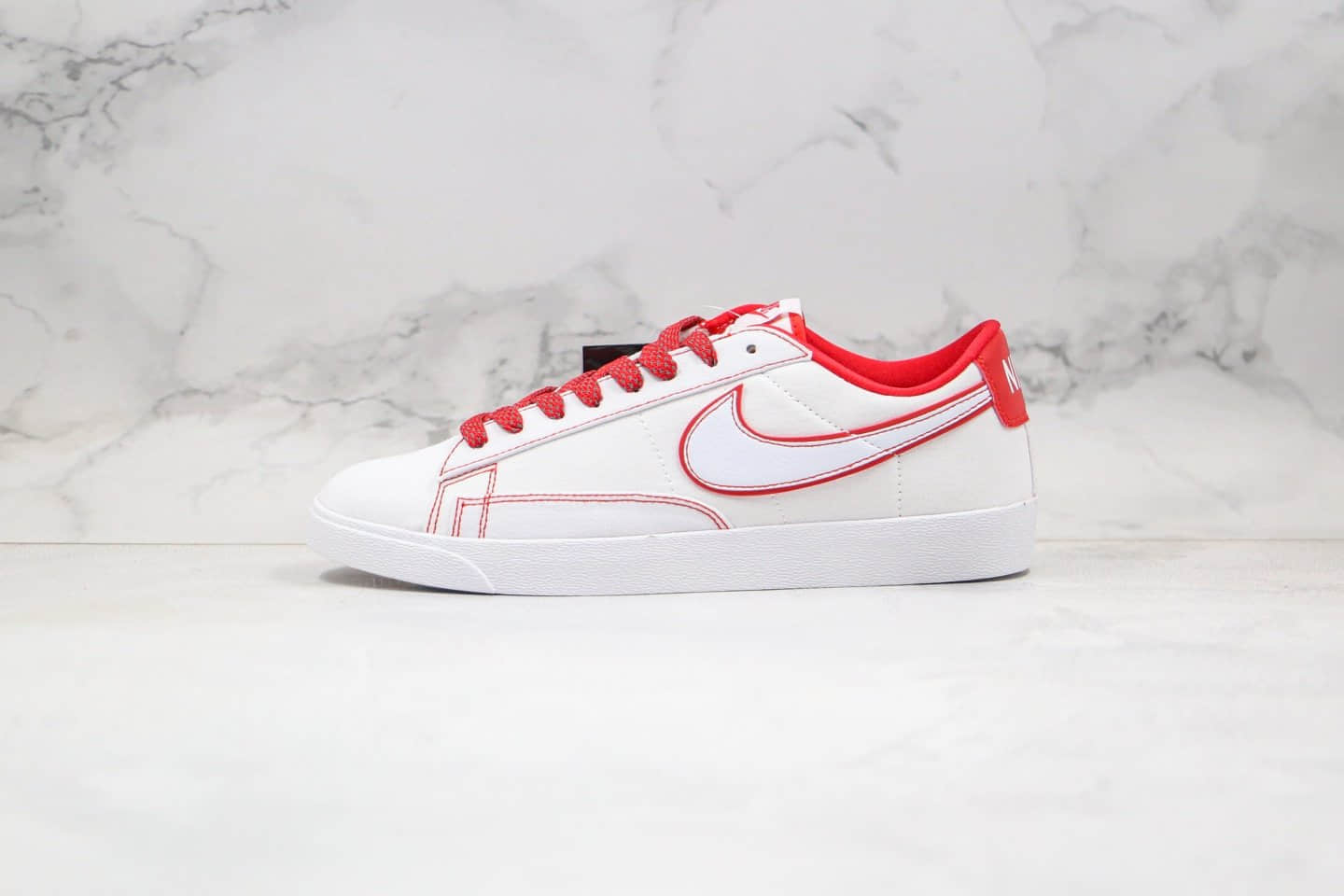 耐克Stranger Things x Nike Blazer Mid “Hawkins High”公司级版本怪奇物语联名开拓者低帮板鞋白红色原标原盒 货号:AV9371-815