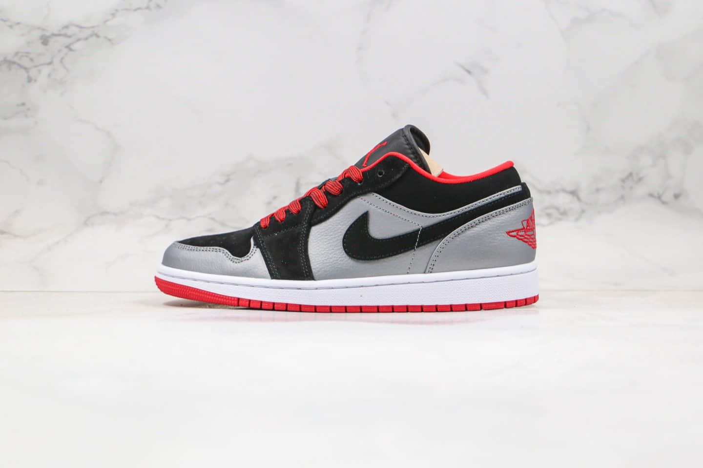 乔丹Air Jordan 1纯原版本低帮AJ1黑银色红鞋带内置气垫原盒原标原楦头纸板打造 (ID:39734) - 图片1