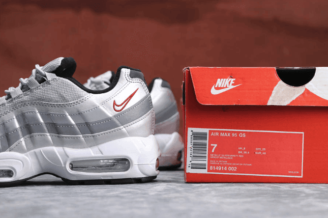 Nike Air Max 95 QS灰银 耐克公司级子弹95元年复刻内置灰银气垫 货号:814914-002
