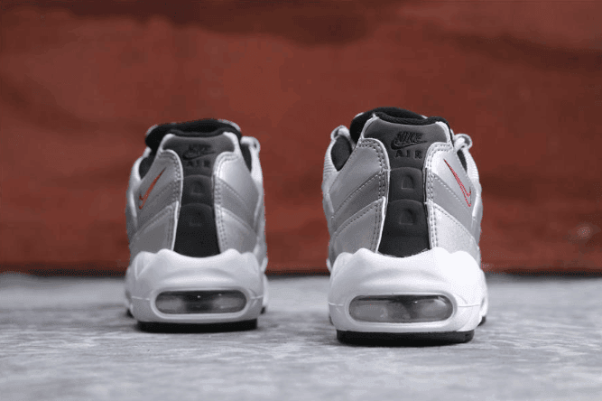 Nike Air Max 95 QS灰银 耐克公司级子弹95元年复刻内置灰银气垫 货号:814914-002