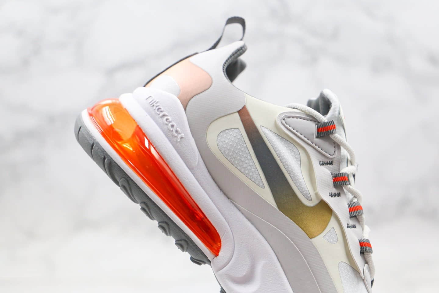 耐克Nike Air Max 270 React纯原版本半掌气垫Max270气垫鞋炫彩米白灰金渐变色原鞋开模一比一打造 货号:CD6615-100