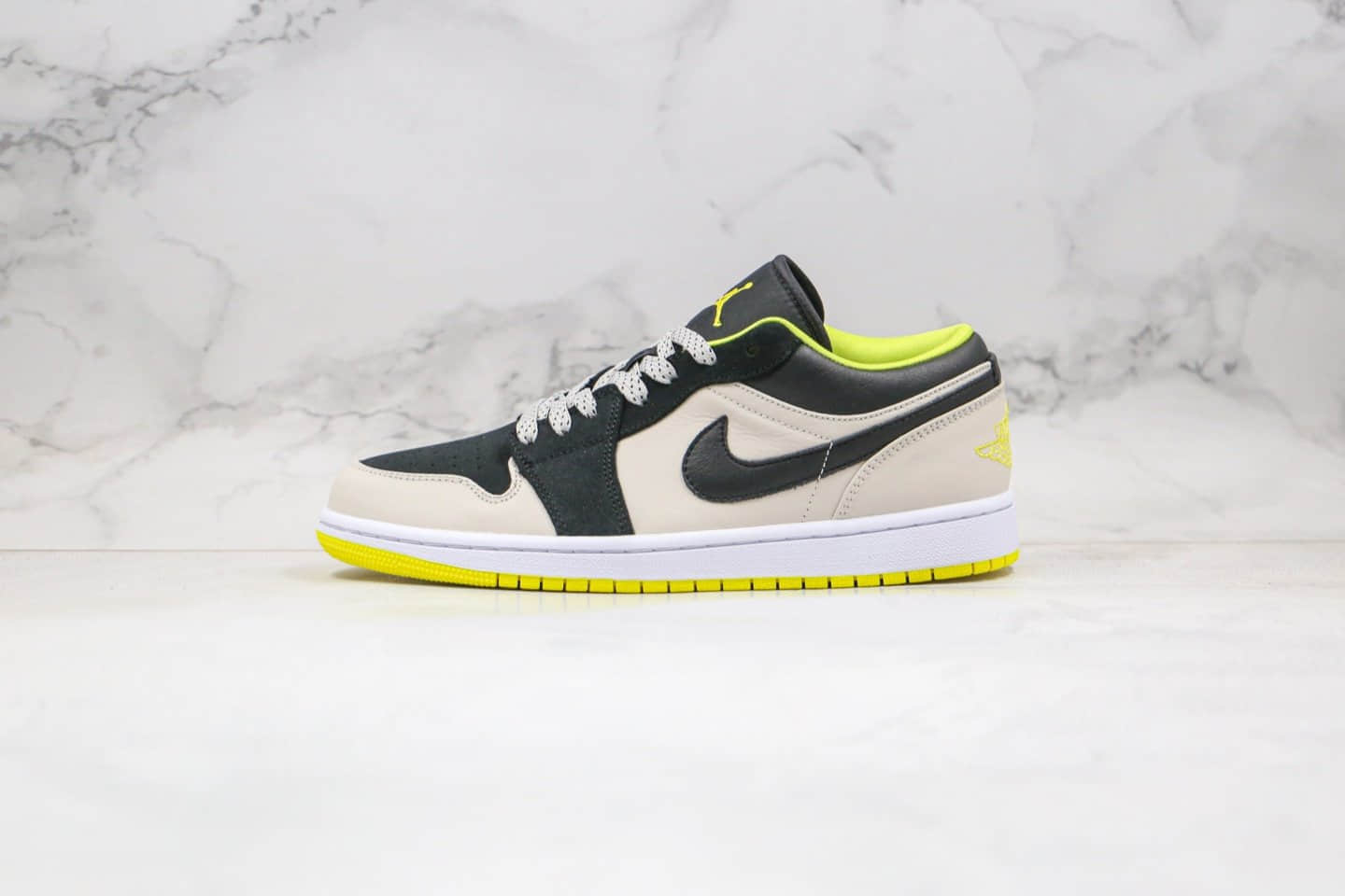 乔丹Air Jordan 1 Low Venom Green纯原版本低帮AJ1黑灰绿色内置气垫正确后跟定型 货号:553558-009