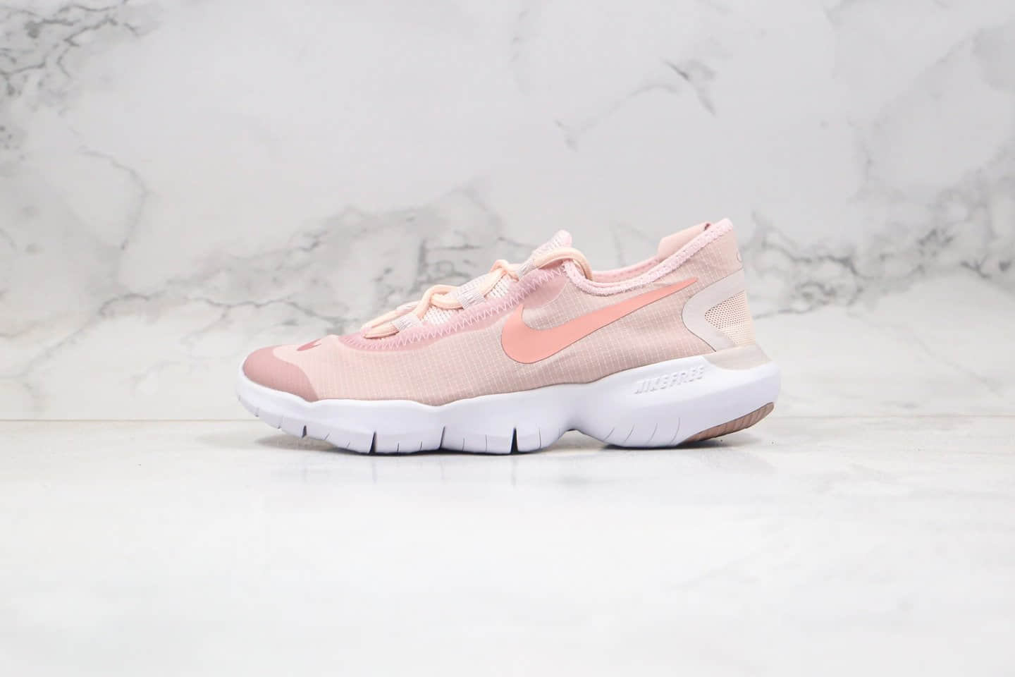 耐克NIKE FREE RN 5.0公司级版本赤足5.0跑鞋粉色原装透气牛津防水面料 货号:CJ0270-600