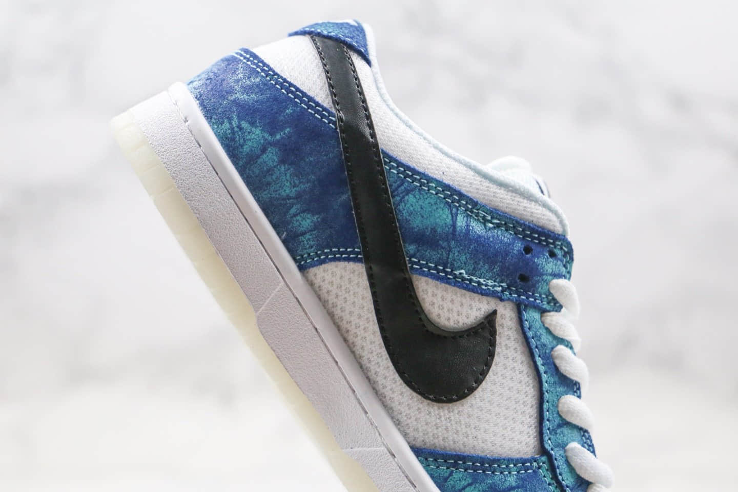 耐克Nike SB Dunk Low Pro公司级版本低帮SB板鞋白蓝扎染配色原盒原标 货号:CD0461-100