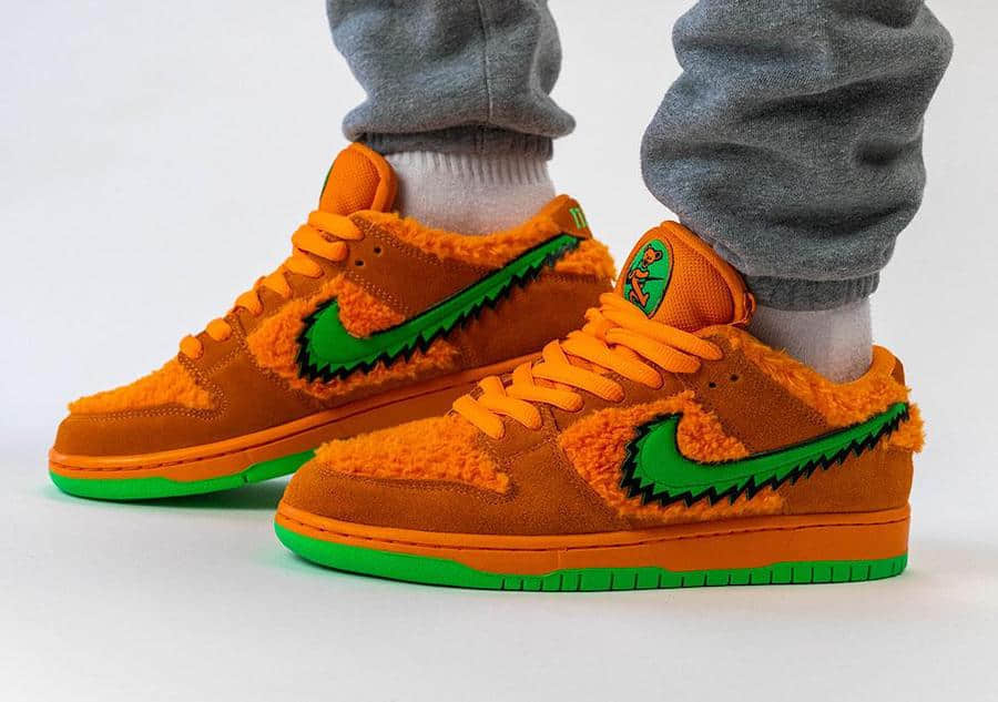Grateful Dead x Nike SB Dunk Low橙色小熊上脚图释出!吸睛指数爆棚! 货号:CJ5378-300
