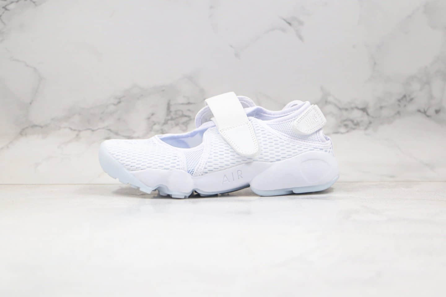 耐克Nike Aqua Rift公司级版本日本限定魔术贴凉鞋忍者分趾鞋白色原鞋原面内附原装分趾袜 货号:848386-100