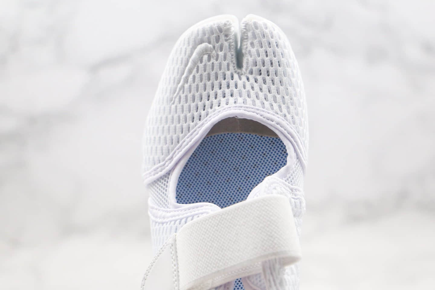 耐克Nike Aqua Rift公司级版本日本限定魔术贴凉鞋忍者分趾鞋白色原鞋原面内附原装分趾袜 货号:848386-100