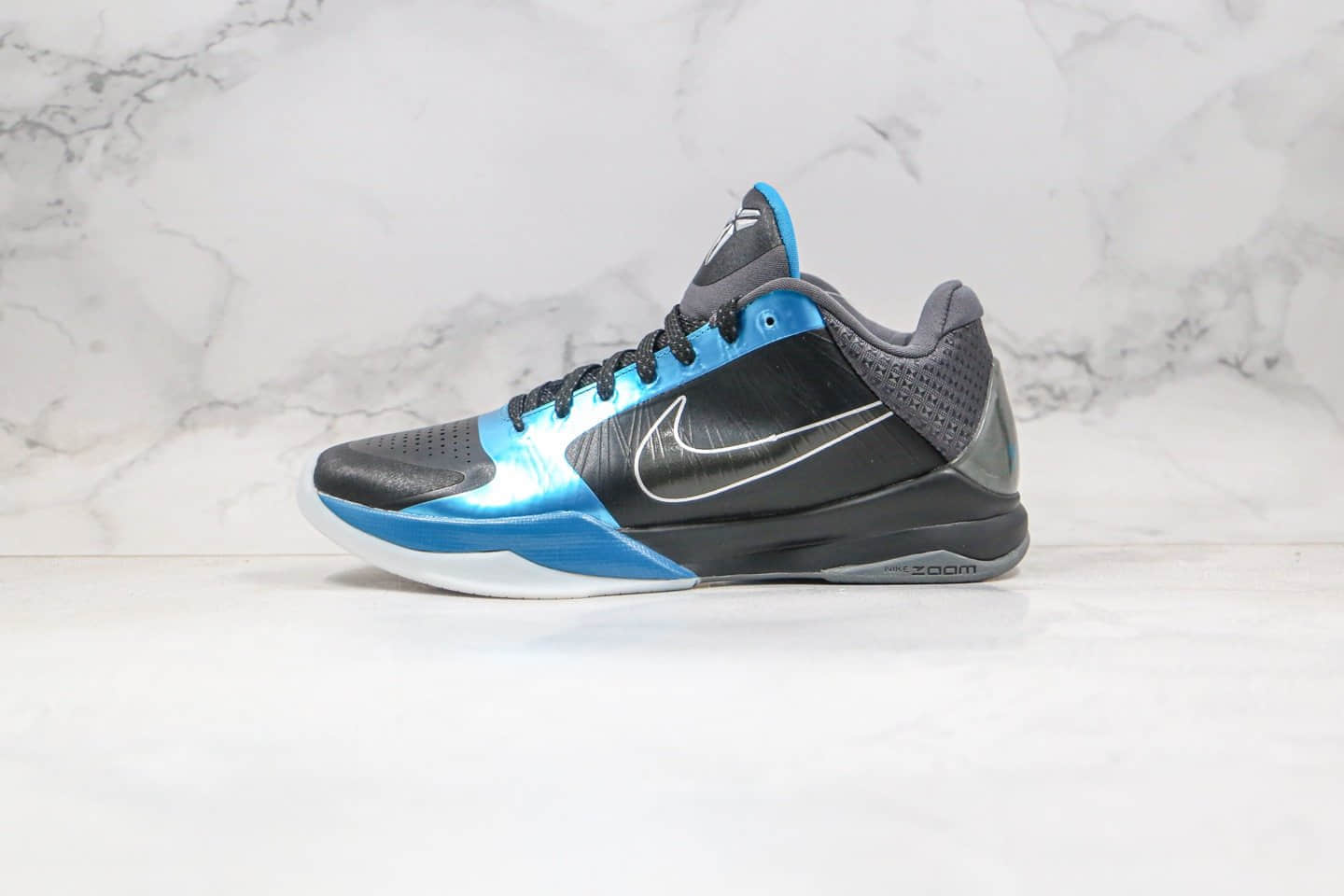 耐克Nike KOBE ZK5 PROTRO LAKERS纯原版本科比5代实战篮球鞋蝙蝠侠黑蓝色元年配色内置碳板气垫支持实战 货号:386429-001