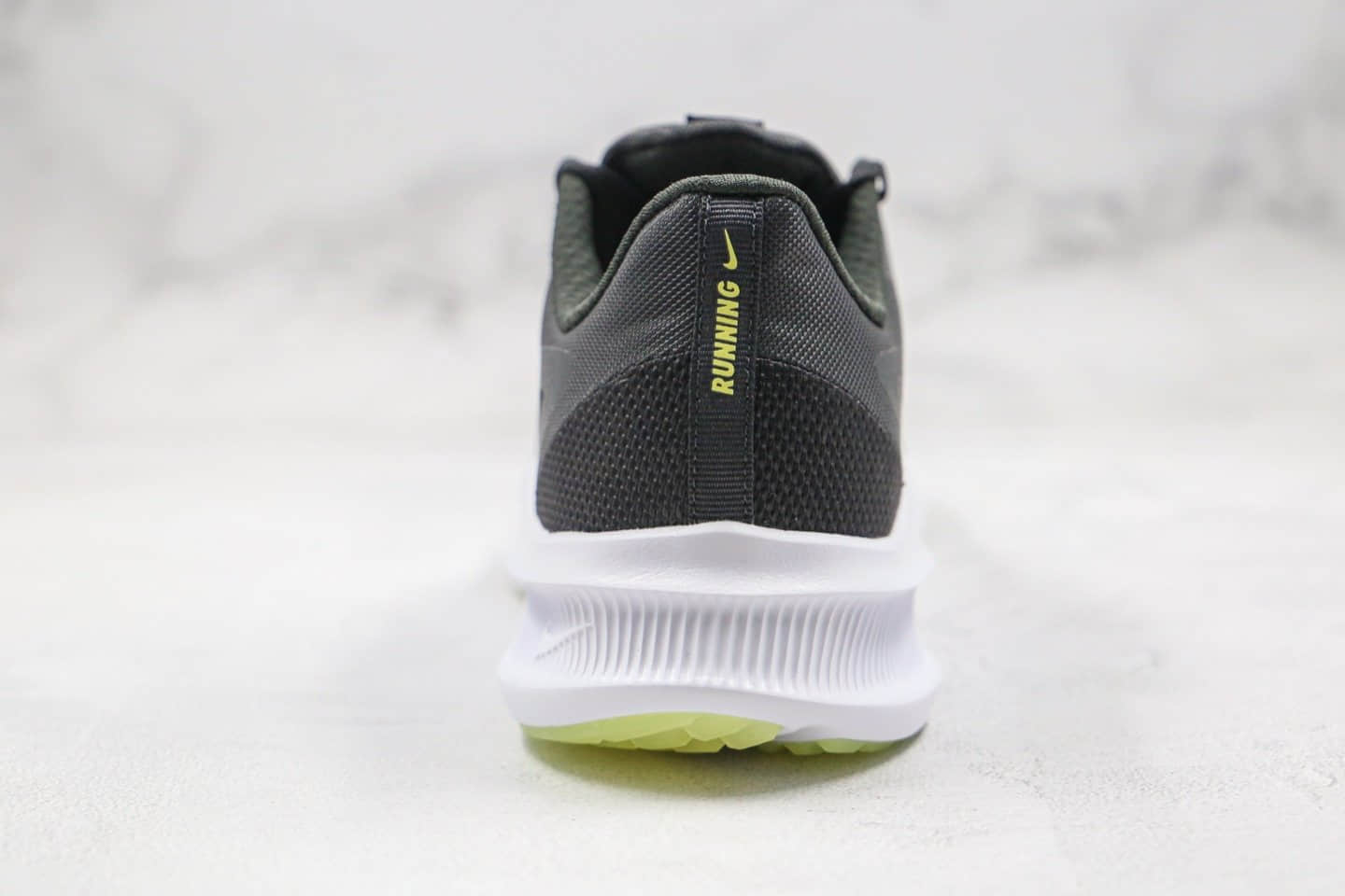 耐克Nike Downshimdter 10纯原版本登月十代黑金色泼墨慢跑鞋原档案数据开发 货号:CI9983-001