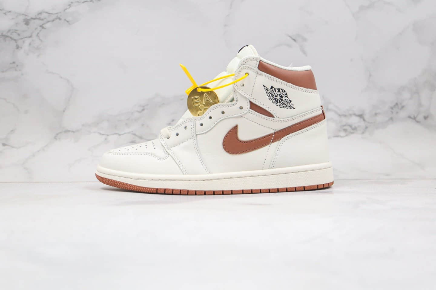 乔丹Air Jordan 1 Dark Mocha纯原版本高帮AJ1摩卡咖啡白棕色原档案数据开发正确鞋面材质 (ID:42108) - 图片1