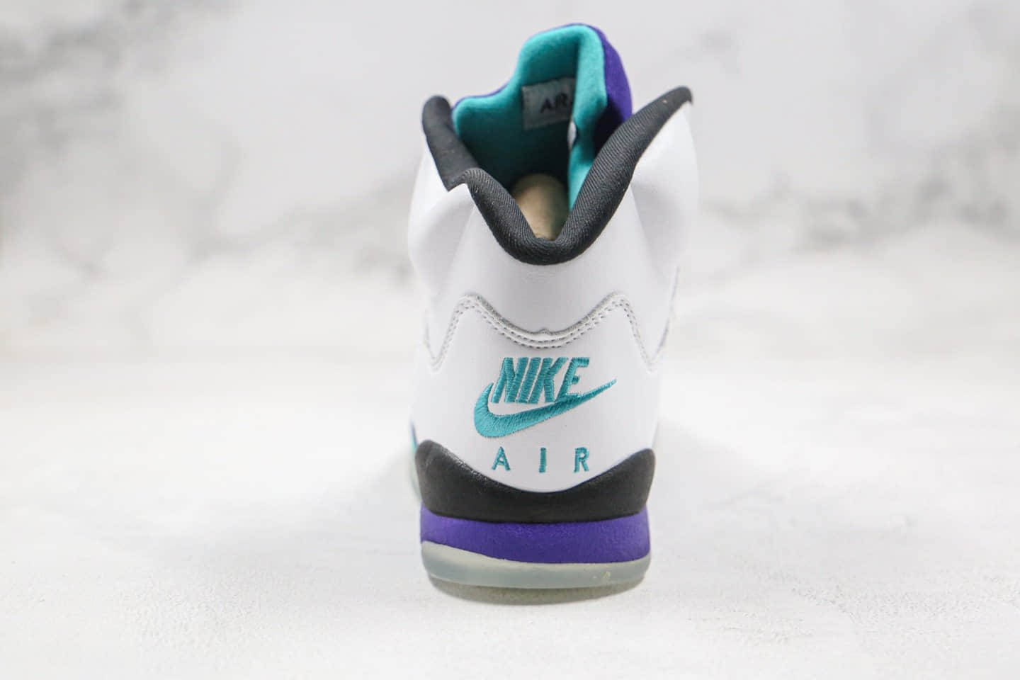 乔丹Air Jordan 5 Retro “Grape”纯原版本AJ5白紫葡萄原鞋开模区别市面通货 货号:AV3919-135
