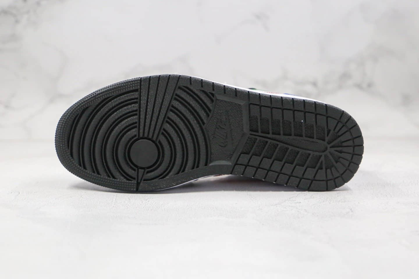 乔丹Air Jordan 1 Low纯原版本低帮AJ1多色拼接原装头层内置气垫 货号:CZ4776-101