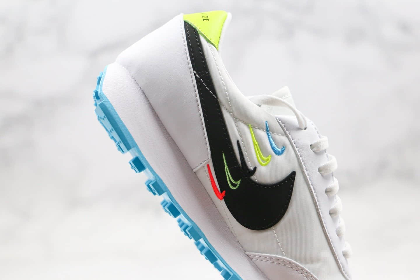 耐克Nike Daybreak Wordwide公司级版本华夫慢跑鞋白黑四钩原底原面 货号:CK2606-100