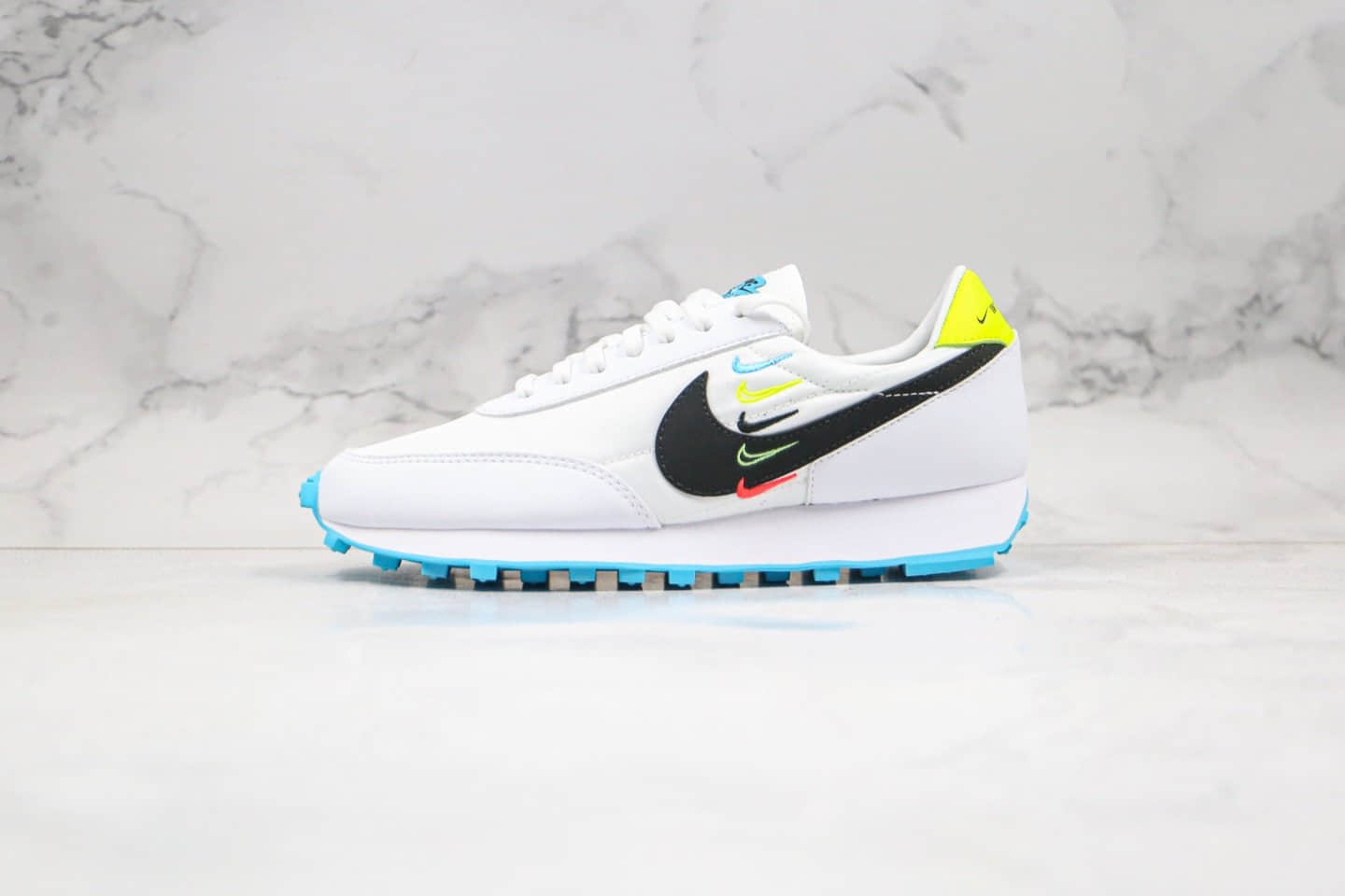 耐克Nike Daybreak Wordwide公司级版本华夫慢跑鞋白黑四钩原底原面 货号:CK2606-100