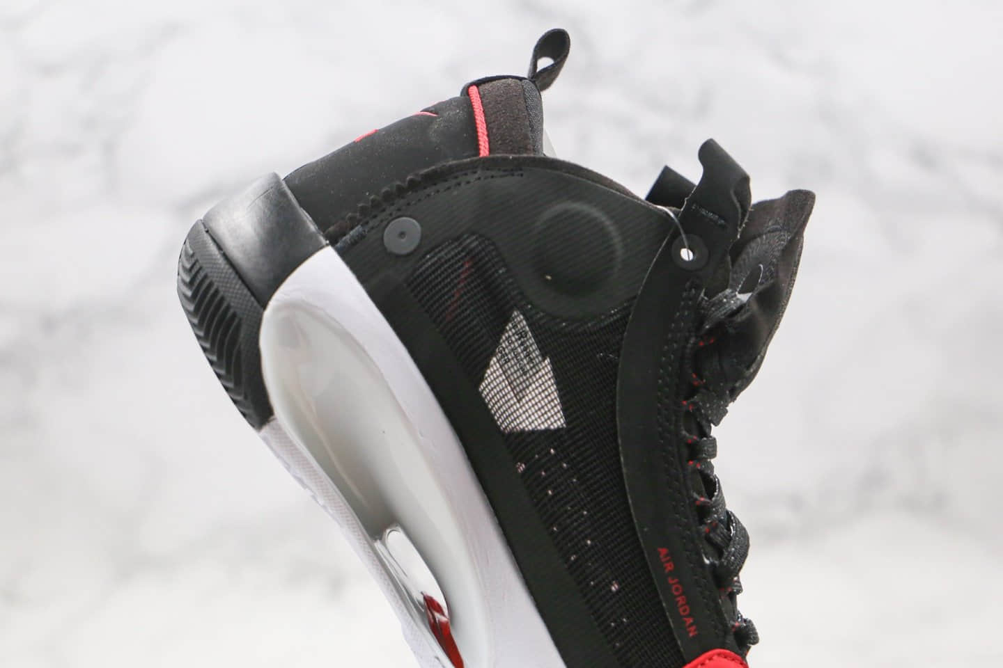 乔丹Air Jordan XXXIV Eclipse纯原版本高帮篮球鞋AJ34黑白色篮球鞋内置真实气垫支持实战 货号:BQ3381-100