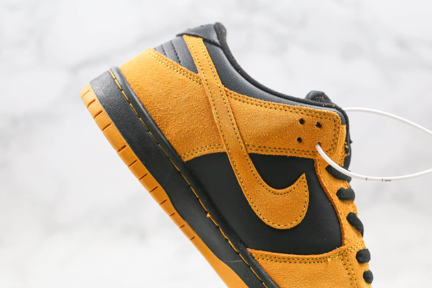 耐克Nike Dunk Low Pro 2020版纯原版本低帮SB DUNK板鞋黑黄色内置气垫 货号:304292-706
