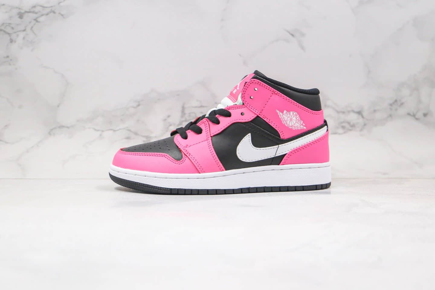 乔丹Air Jordan 1 Mid Pinksicle (GS) 纯原版本中帮AJ1黑粉原鞋开模 (ID:44177) - 图片1