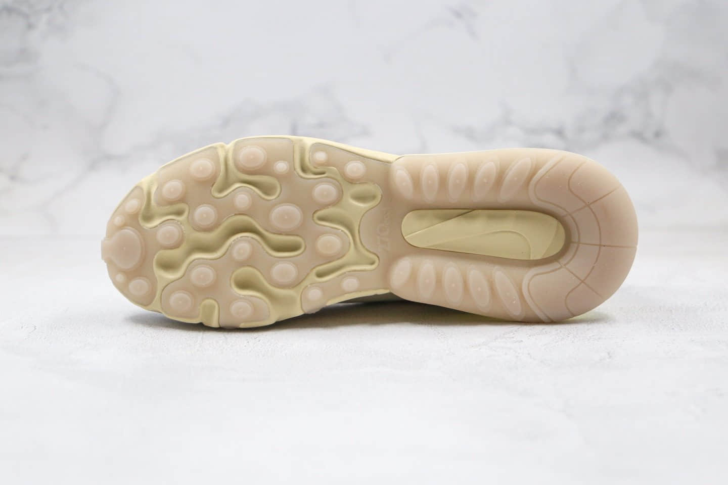 耐克Travis Scott x Nike Air Max 270 React纯原版本TS联名气垫跑鞋淡奶油倒钩原楦开发 货号:CV2414-200