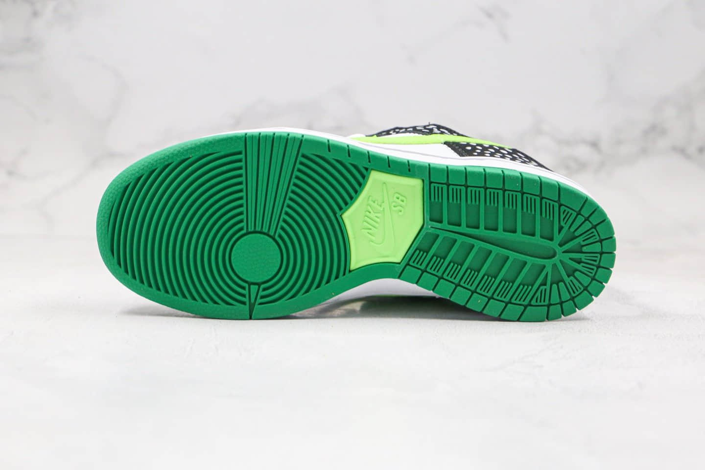 耐克Nike SB Dunk Low Loon纯原版本SB板鞋斑点黑绿原标原盒 货号:313170-011