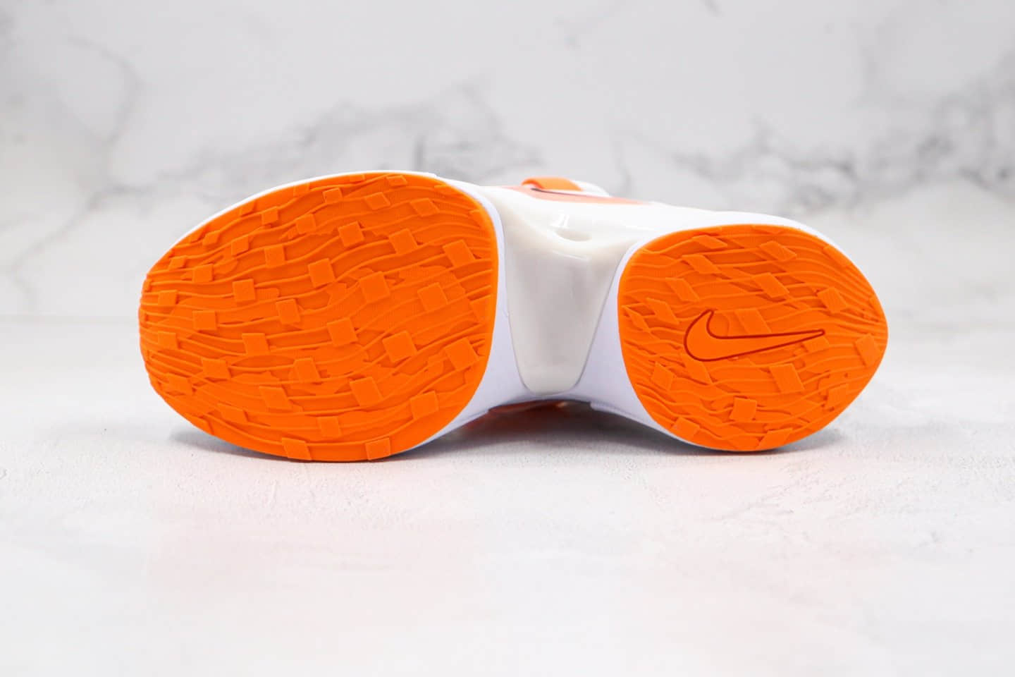 耐克Nike Signal DIMSIX Nike N110 D MS X Phantom纯原版本幻影信号老爹鞋灰橙色原盒原标正确鞋面蝉翼网纱料 货号:AT5303-126