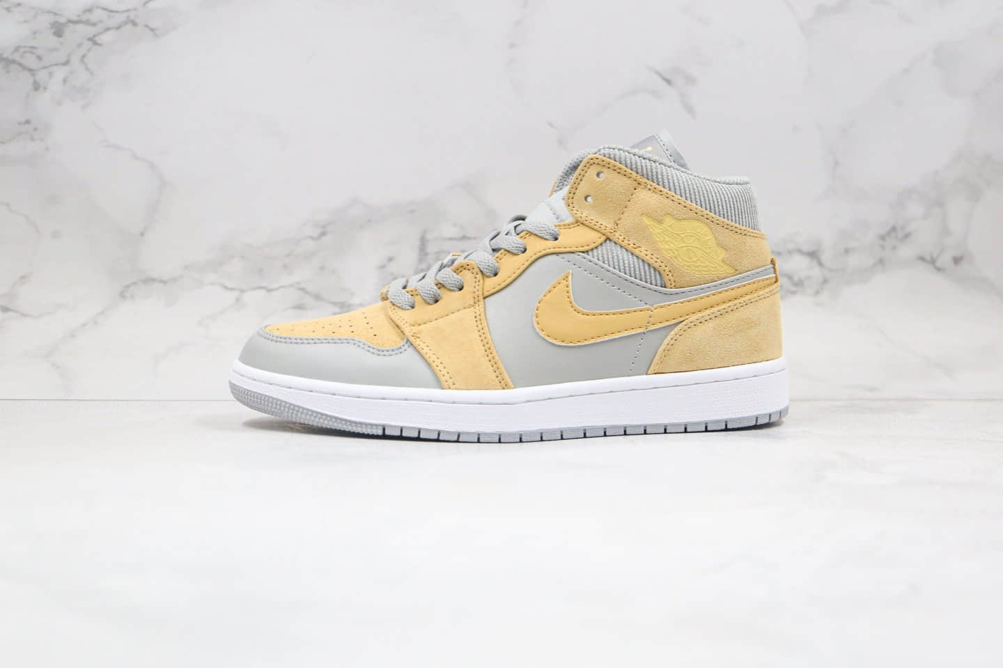 乔丹Air Jordan 1 Mid纯原版本中帮AJ1灰卡其色篮球鞋原楦头纸板打造区别市面通货版本 货号:DA4666-001