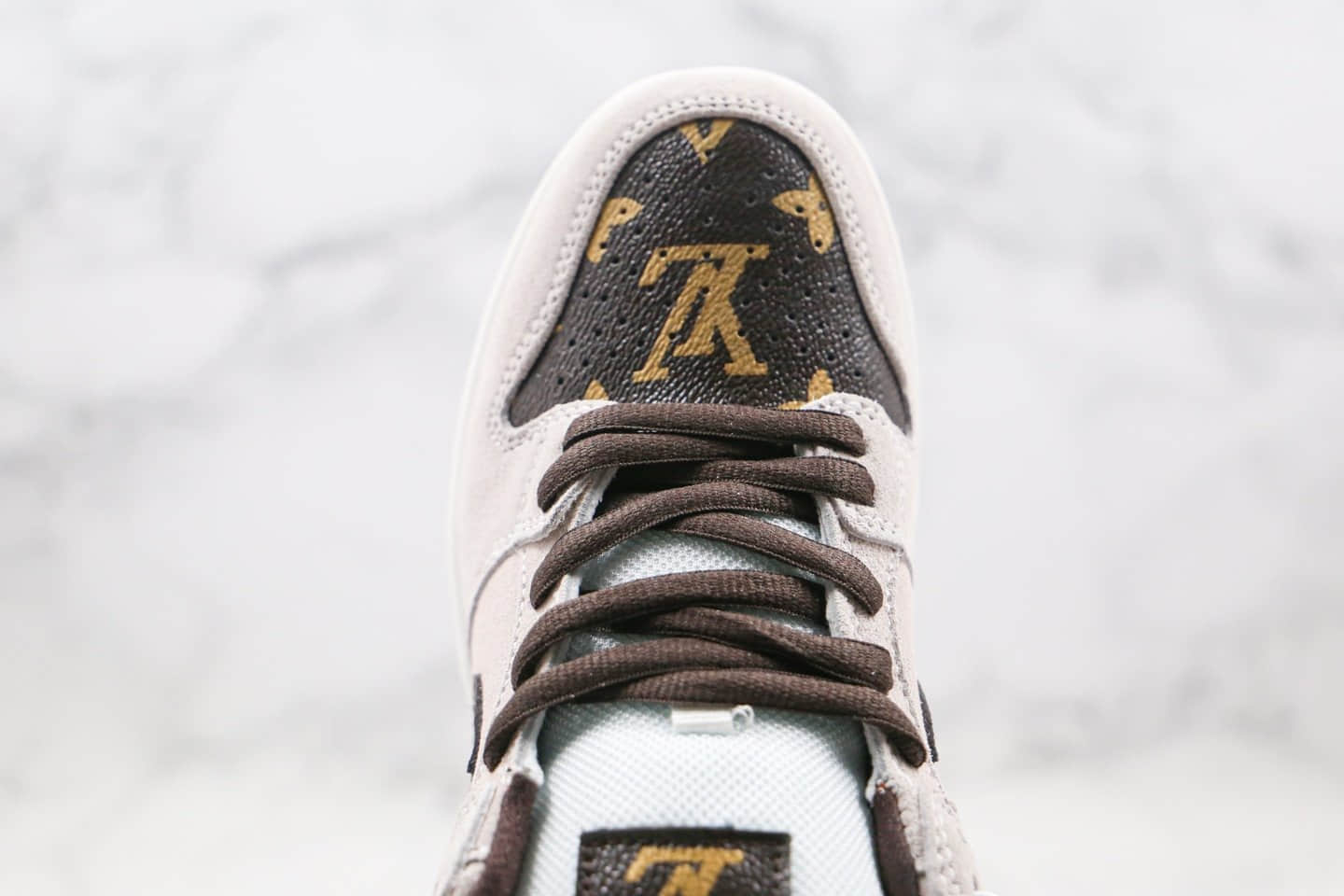 耐克Nike SB Dunk Low Loon纯原版本低帮DUNK板鞋LV联名款灰棕色扣篮系列内置Zoom气垫 货号:BQ6817-020