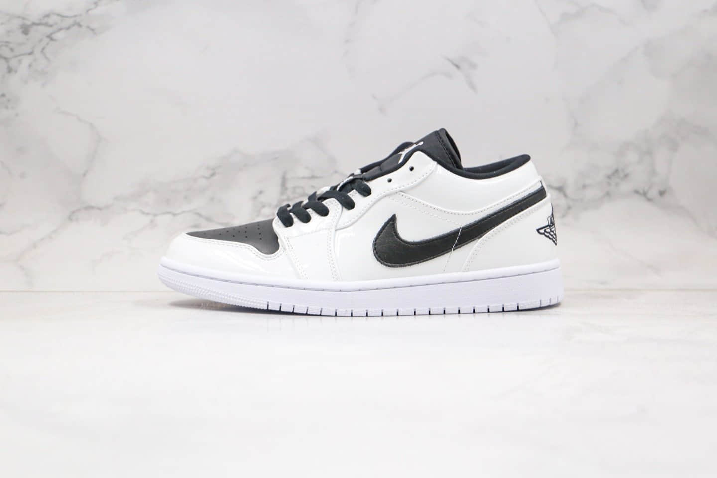 乔丹Air Jordan 1 Low WHITE BLACK纯原版本低帮AJ1漆皮拼接熊猫黑白配色内置气垫区别市面通货版本 (ID:46787) - 图片1