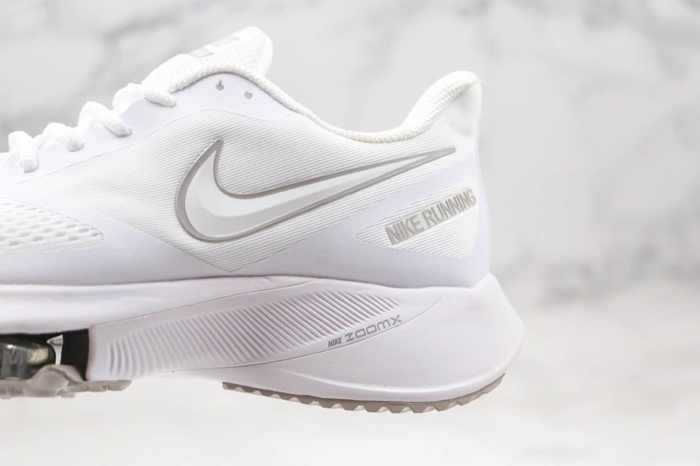 耐克Nike Air Zoom Alphafly NEXT%纯原版本马拉松气垫慢跑鞋白灰色内置复合纤维碳板 货号:CI9923-085