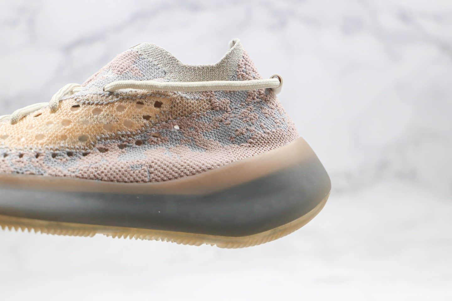 阿迪达斯Adidas Yeezy Boost 380 Blue Oat Reflective纯原版本椰子380爆米花跑鞋淡粉色浅蓝色拼接原厂巴斯夫大底 货号:FZ1269